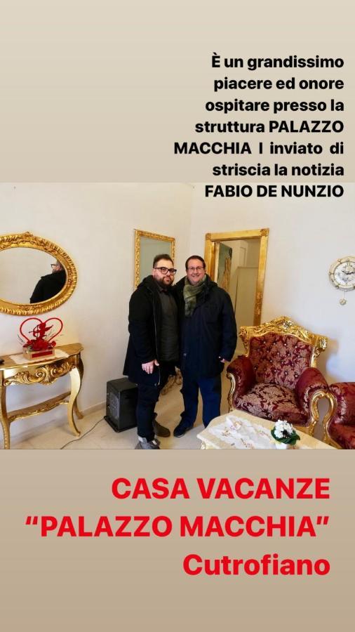 쿠트로피아노 Palazzo Macchia 빌라 외부 사진